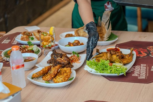 Wisata Kuliner Pesisir Patuguran
